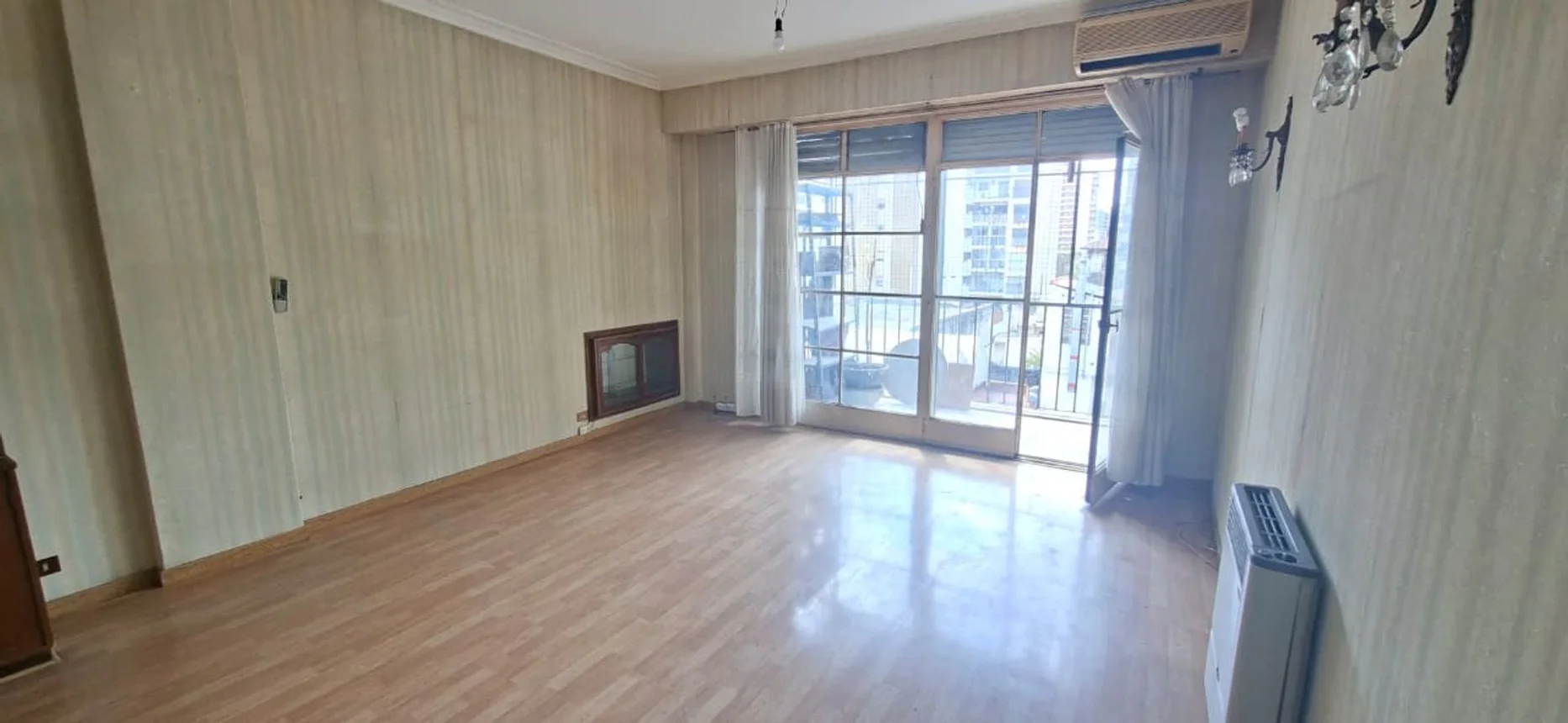 Departamento de 4 ambientes en venta en Flores, Avenida Rivadavia 6700, foto 2