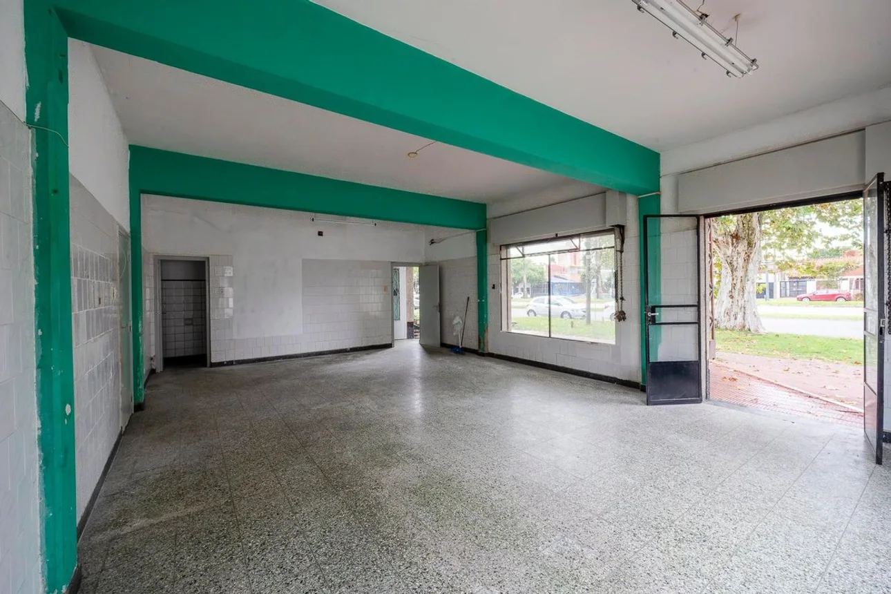 Esquina en venta en la florida bv. rondeau al 4200, foto 4