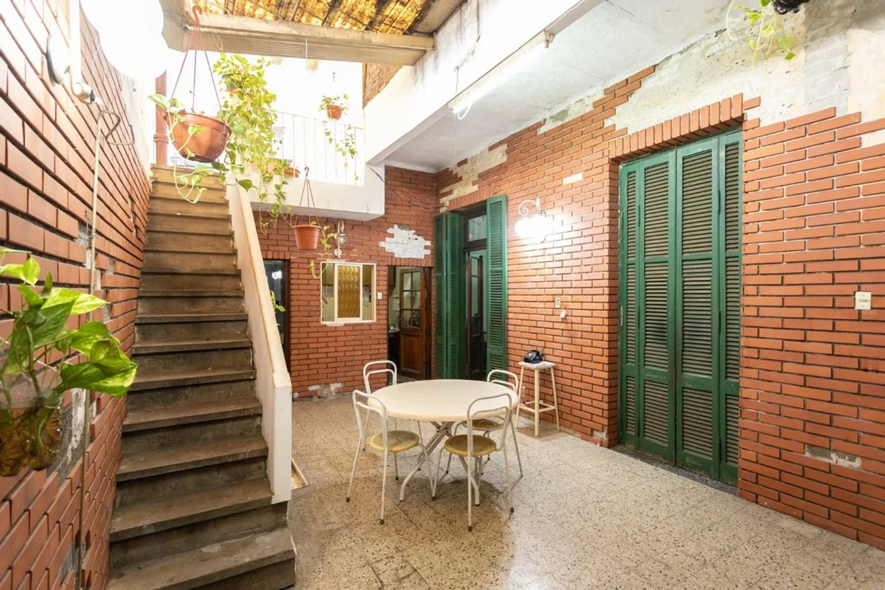 Casa de 3 ambientes en venta en Villa Pueyrredón, Caracas 4200, foto 2