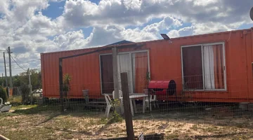 ALQUILER ANUAL HERMOSO CONTENEDOR VISTA AL MAR