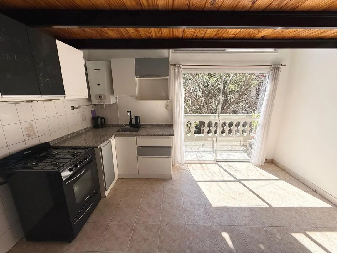 PH de 2 ambientes en venta en San Cristóbal, Avenida Pavón 2900