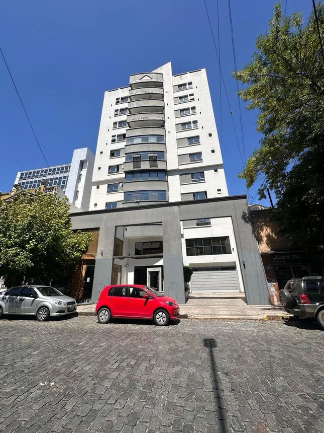Departamento en venta en La Plata, foto 2