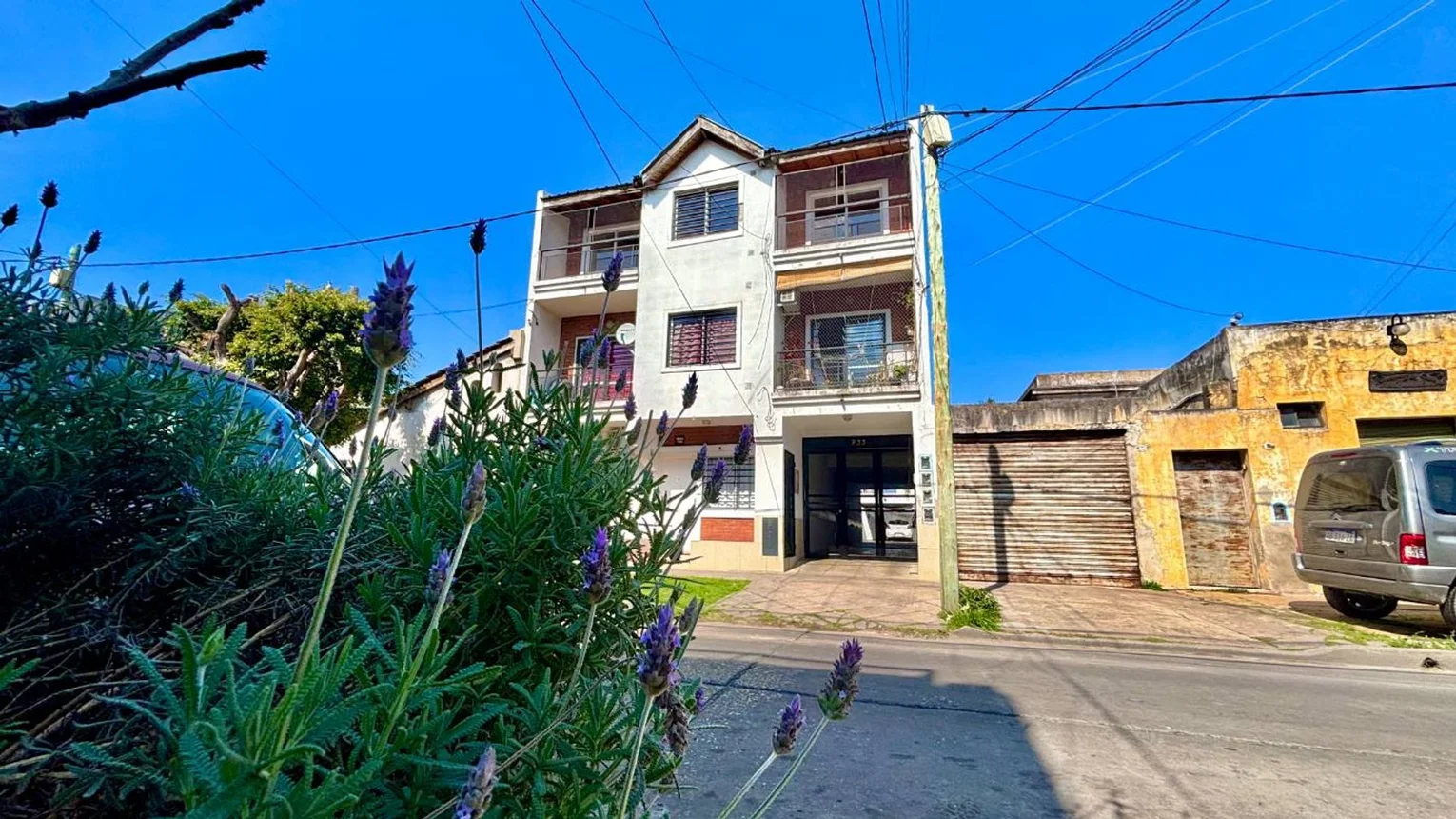 PH de 3 ambientes en venta en Ramos Mejía, Cabo Alberto Hugo Vacca 700