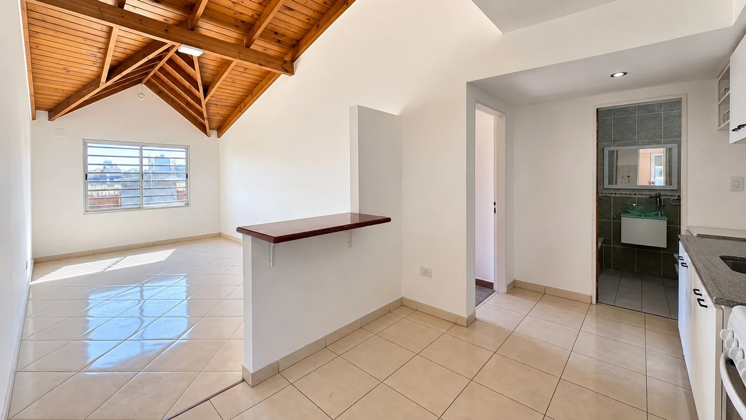 PH de 3 ambientes en venta en Ramos Mejía, Cabo Alberto Hugo Vacca 700, foto 2