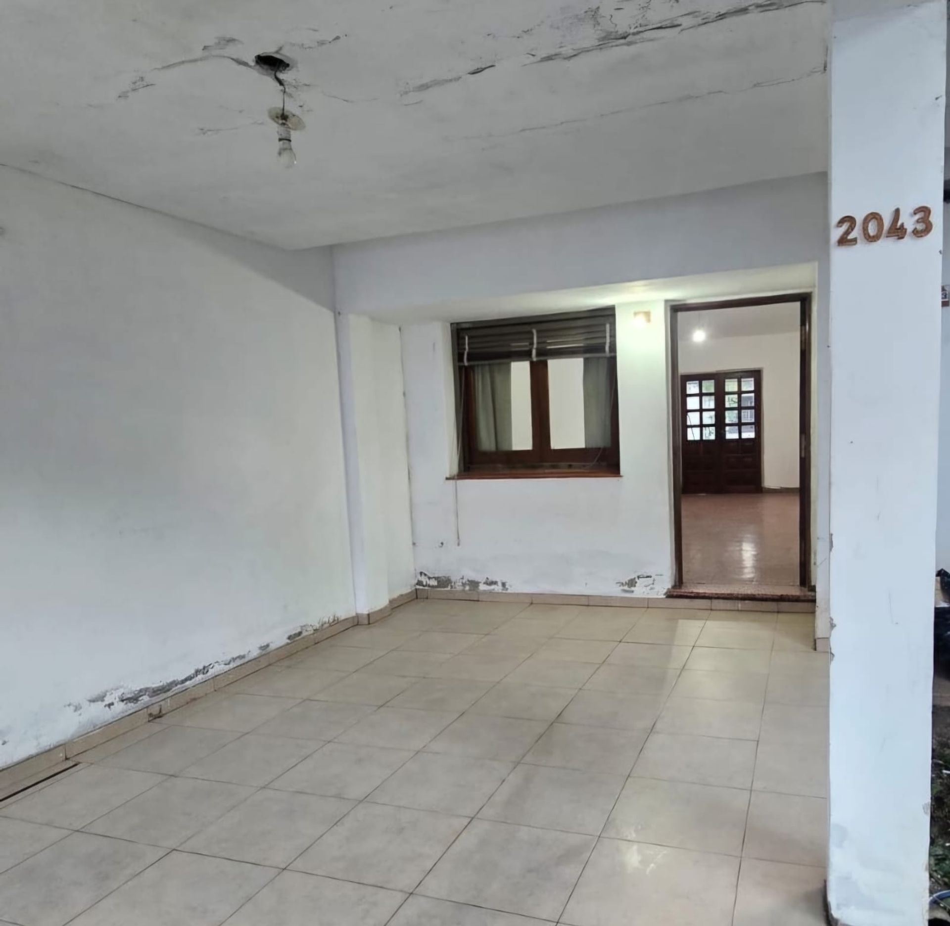 CASA VENTA MACROCENTRO 4 DORMITORIOS - foto 3