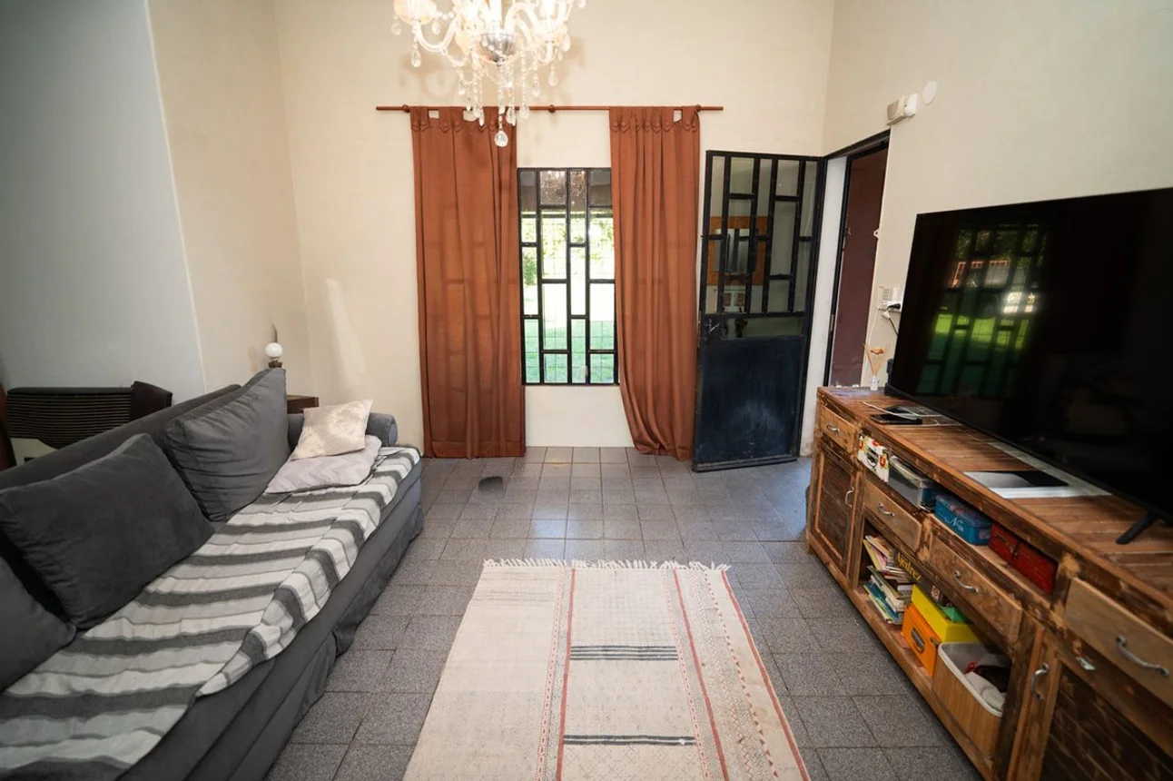 Casa quinta 1.980mt2 con pileta y dos viviendas, foto 4