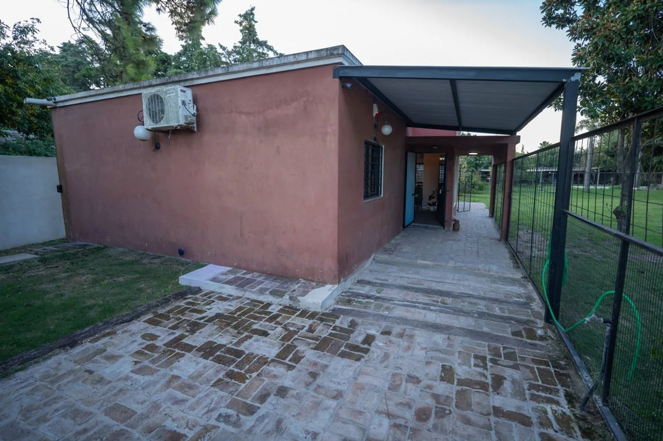 Casa quinta 1.980mt2 con pileta y dos viviendas, foto 2