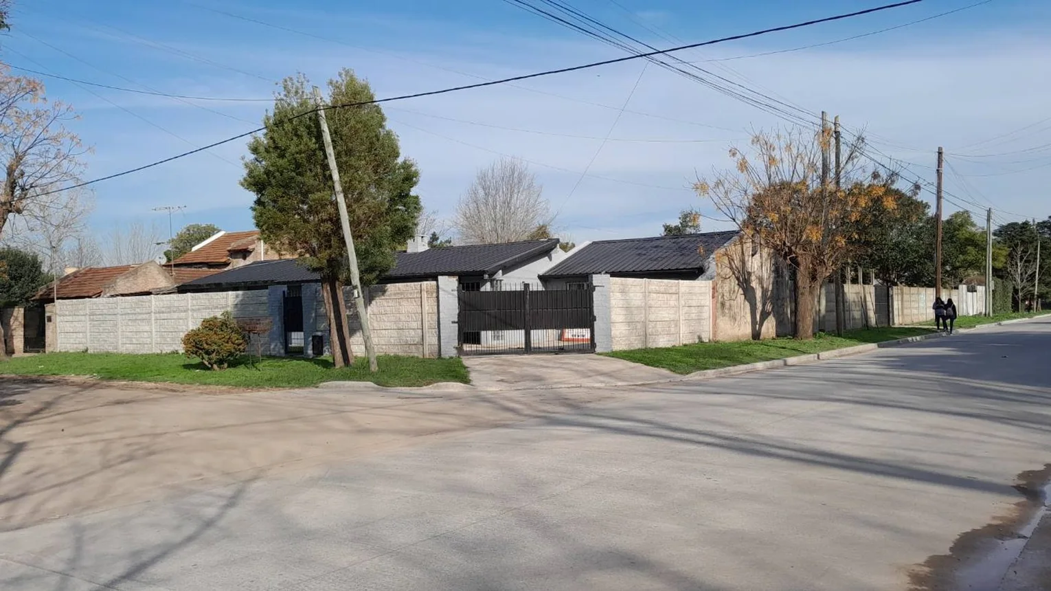 Casa 5 ambientes venta longchamps piscina financia, foto 2