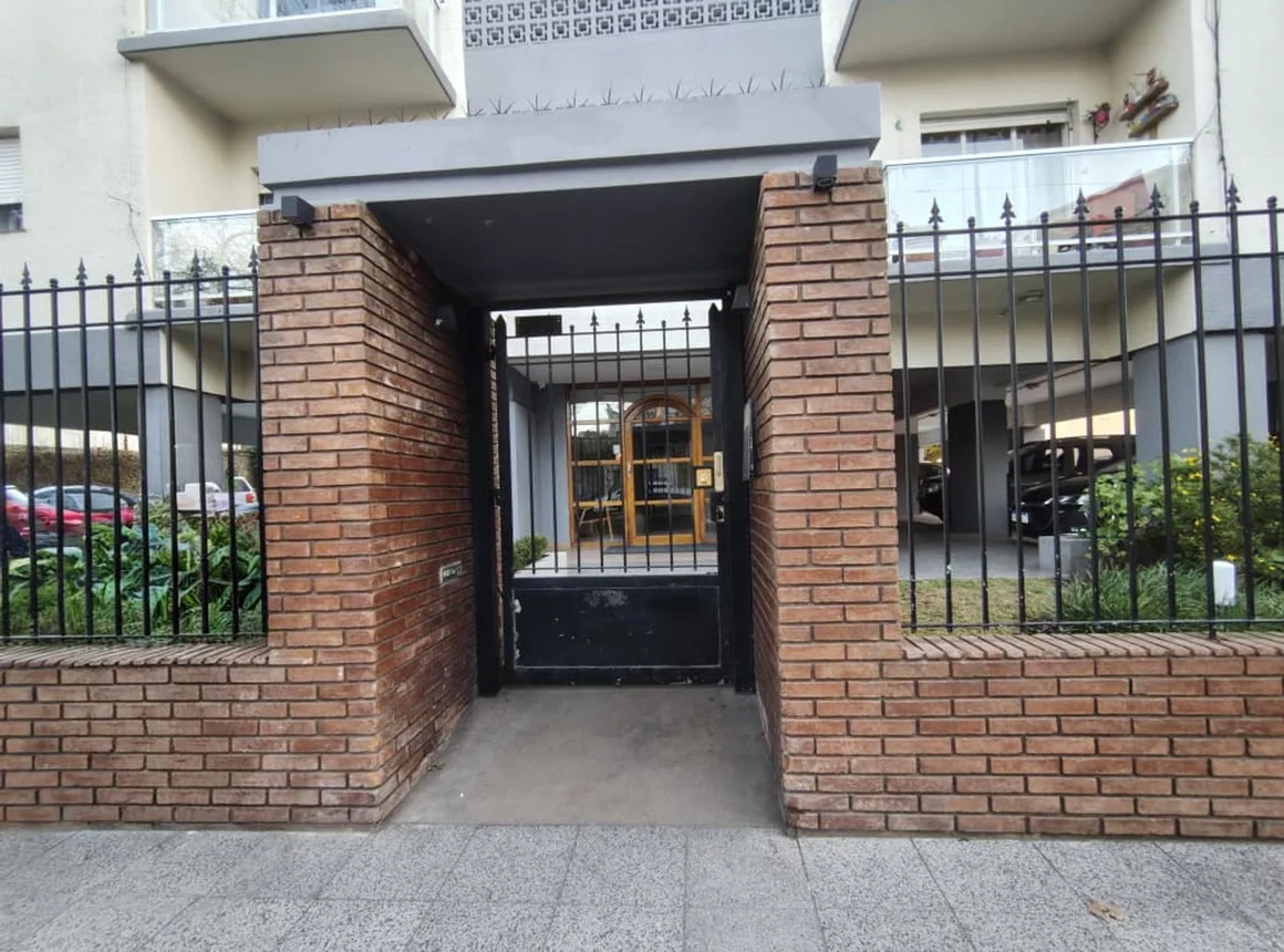 Departamento de 3 ambientes en venta en Mar del Plata, San Martín 4300, foto 2