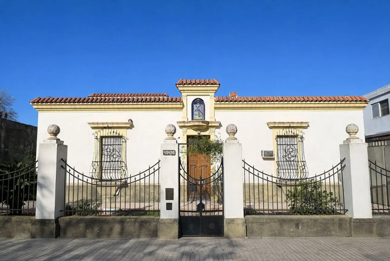 Casa a la venta barrio matheu, foto 1