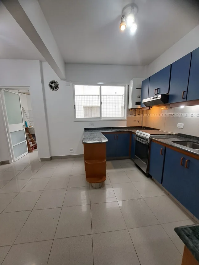 Departamento de 4 ambientes en alquiler en Caballito, Hidalgo 1000, foto 3