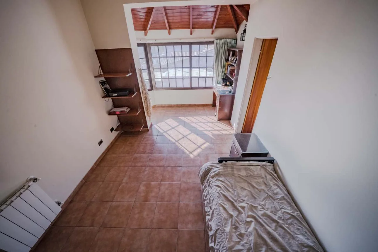 Casa de 5 ambientes en venta en Martínez, Corrientes 2000, foto 2