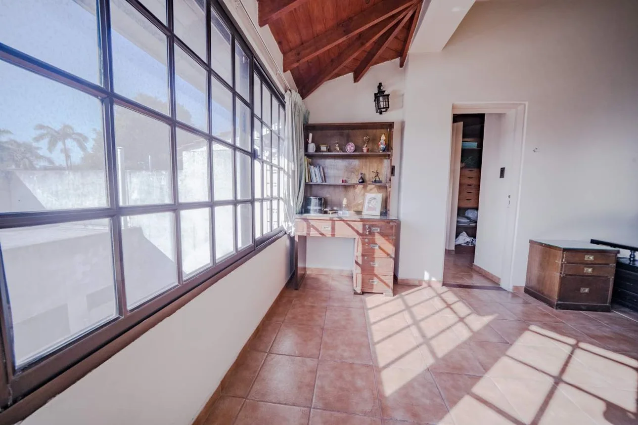 Casa de 5 ambientes en venta en Martínez, Corrientes 2000, foto 5