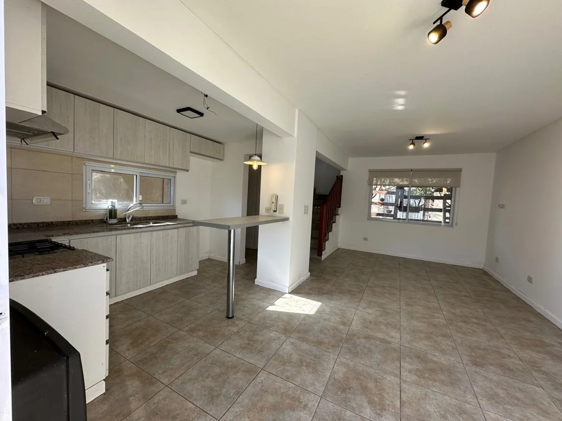 Casa dúplex en venta en Ituzaingó, foto 3