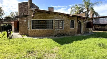 Venta casa 2 dormitorios c/ piscina en Pinamar