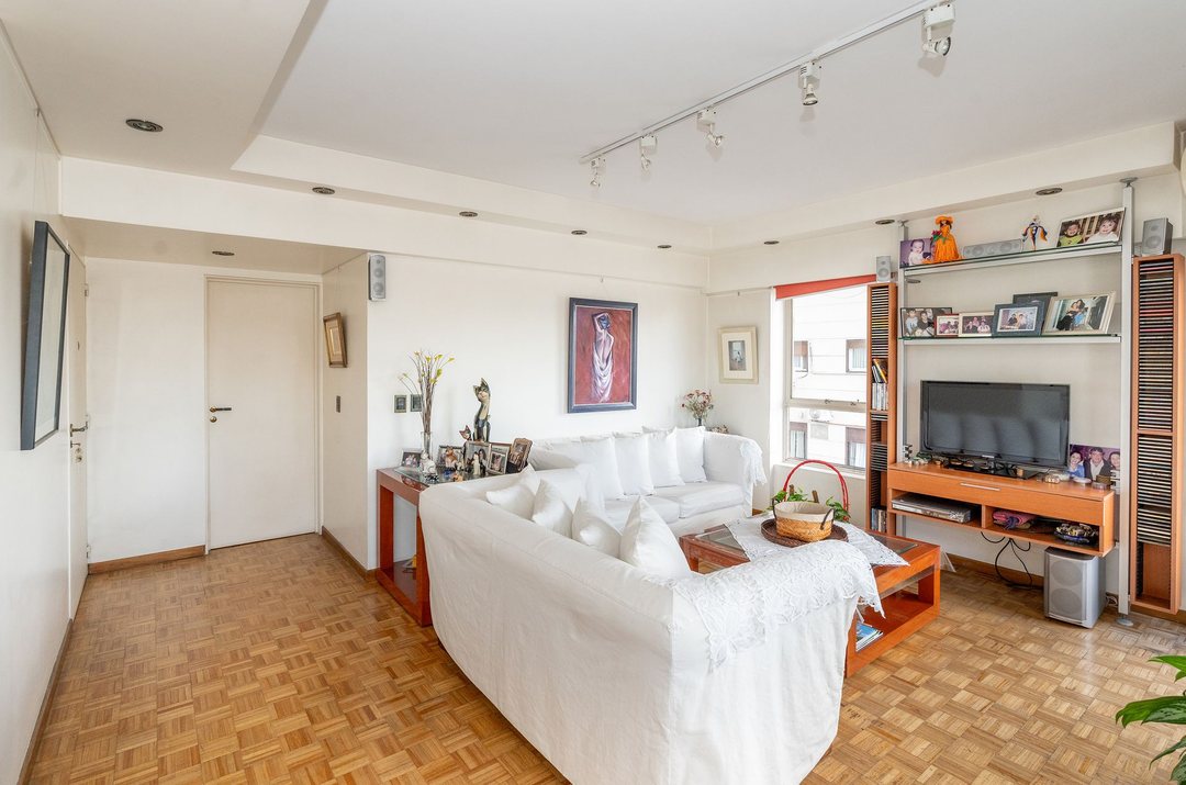 VENTA DEPARTAMENTO RECOLETA COCHERA BAJO PRECIO