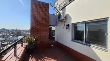 VENTA CON RENTA LA BLANQUEDA, PENTHOUSE , 1 DORMIT