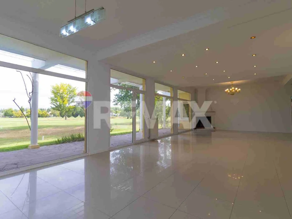 Casa en venta en Neuquén, foto 4
