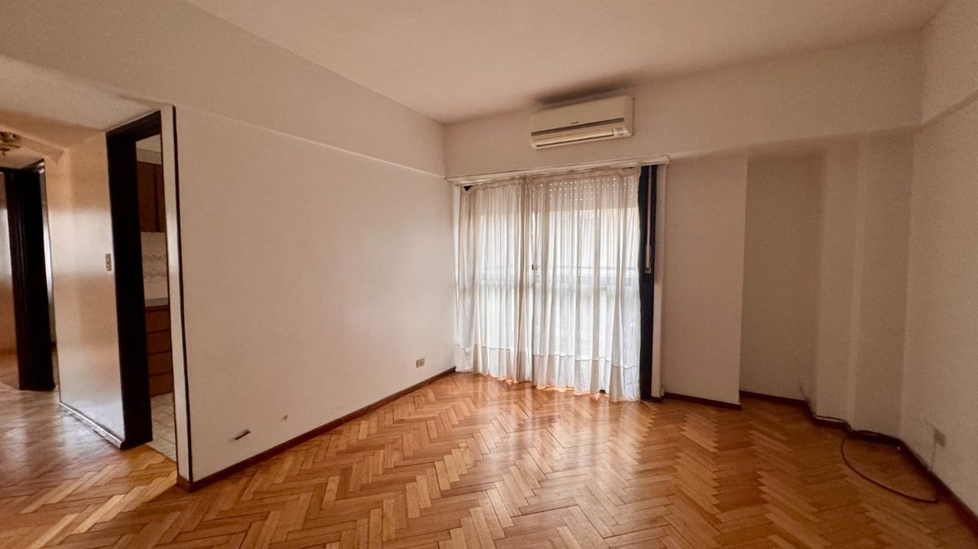 Venta Departamento 3 ambientes. Luminoso. Nuñez