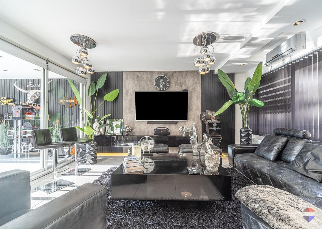 VENTA DEPTO 5 AMB EN TRIPLEX TERRAZA EN V DEVOTO