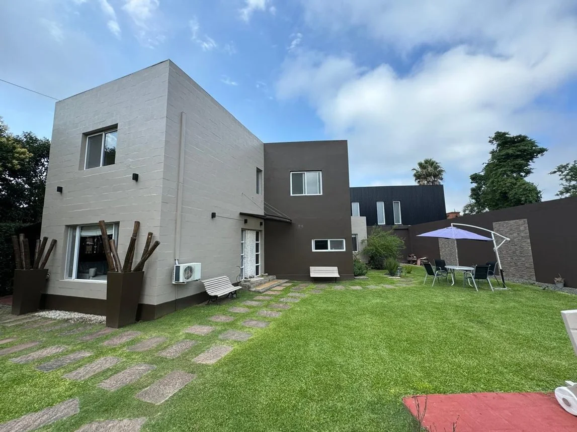 Casa dúplex en venta en Hudson