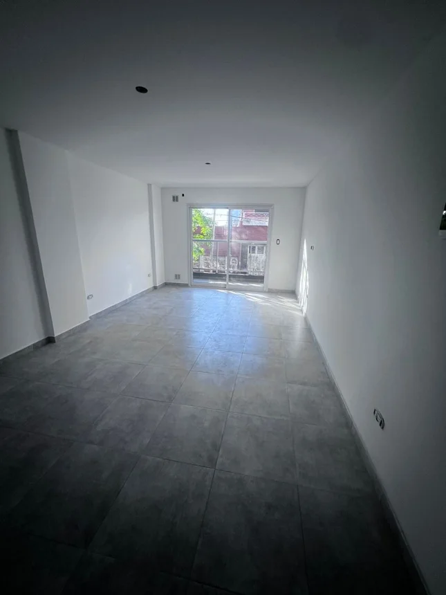 Monoambiente en venta en Lanús Oeste, Bolivia 1400, foto 3