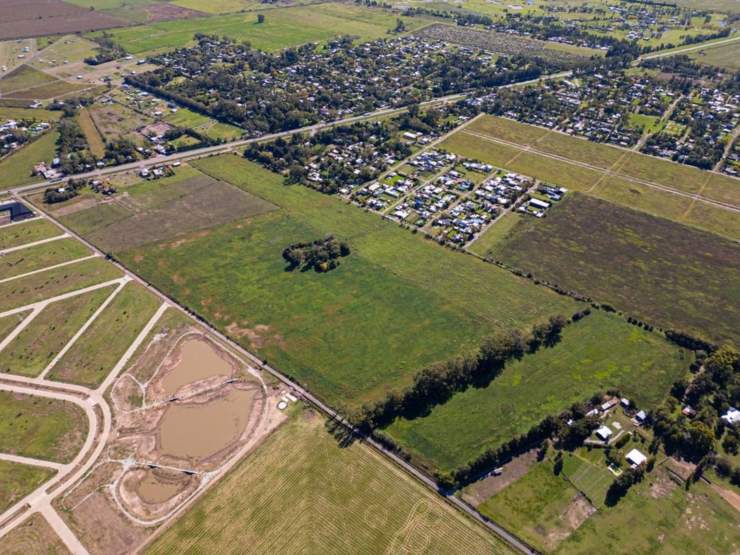 Venta 1 hectárea de campo en excelente ubicación