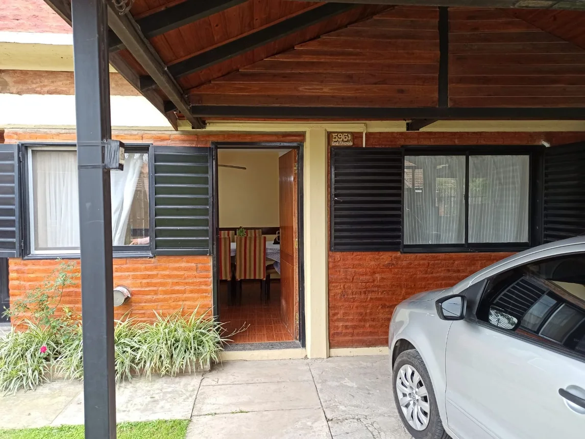 Casa de 5 ambientes en venta en Belén de Escobar, Alvarado 500, foto 2