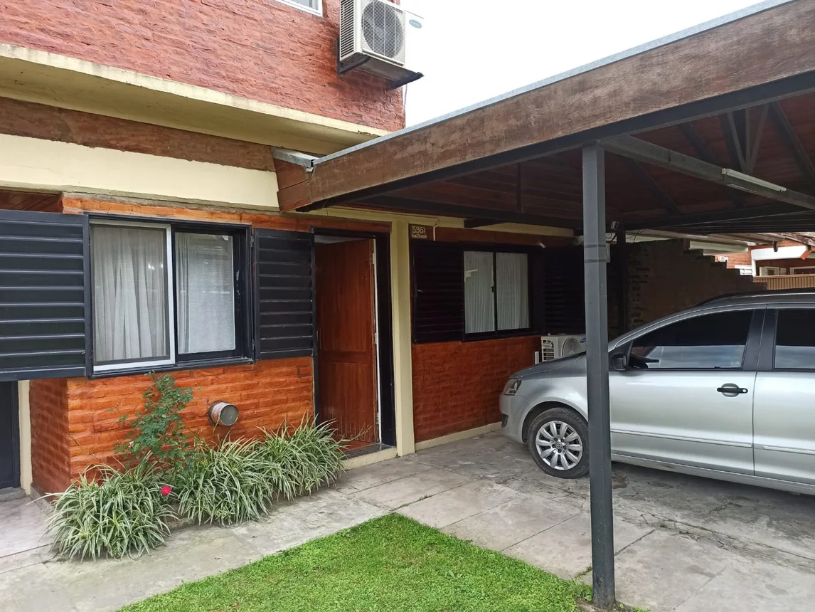 Casa de 5 ambientes en venta en Belén de Escobar, Alvarado 500