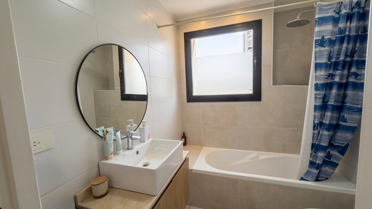 Foto 12 — VENTA DEPTO 2 AMB FINANC  TERRAZA BERNAL CENTRO