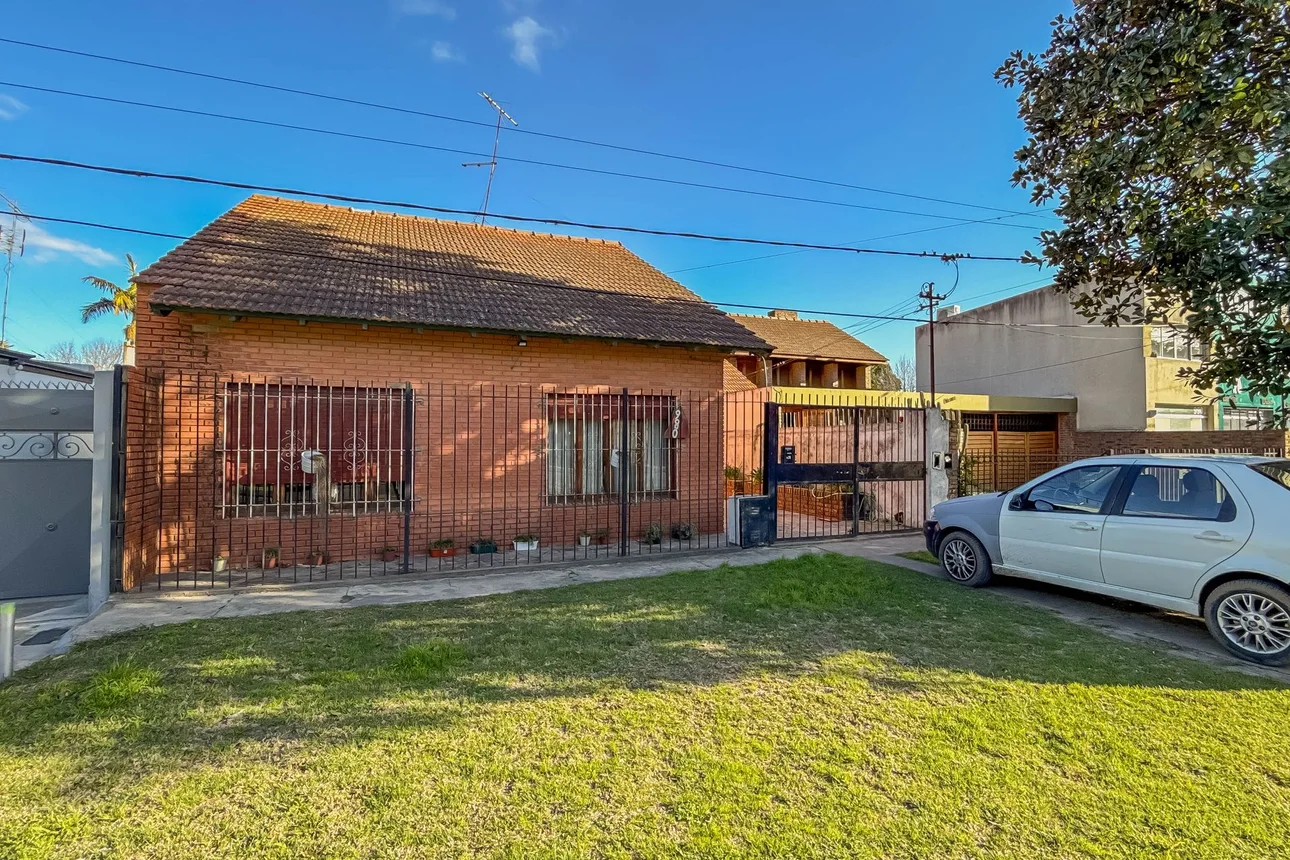 Casa en venta en City Bell, foto 2