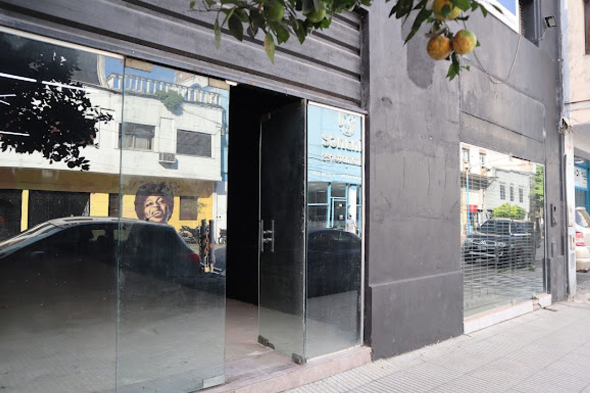 Foto 5 — VENTA LOCAL COMERCIAL ZONA MICROCENTRO SMT