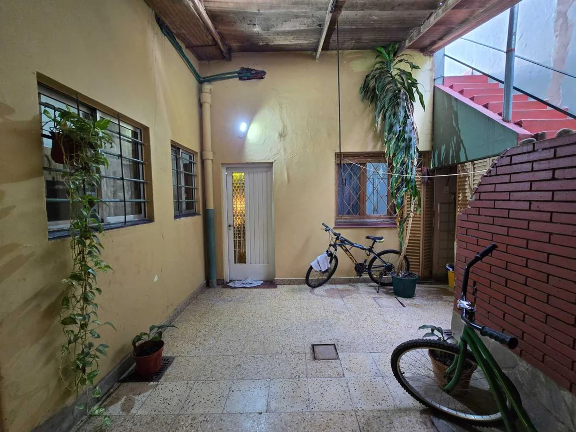 Casa de 4 ambientes en venta en Lanús Este, Villa de Luján 3000, foto 3