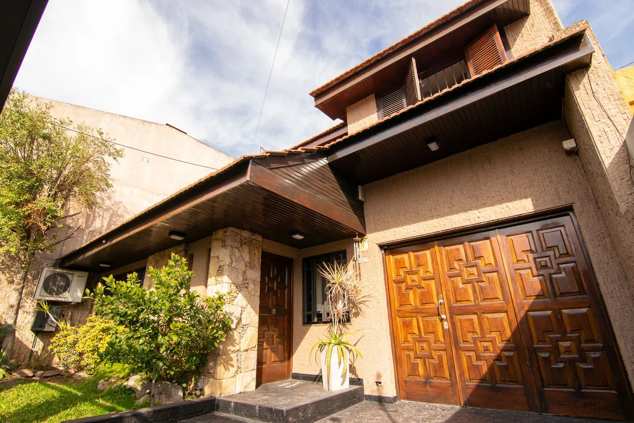 Casa en venta en Ramos Mejía, foto 2