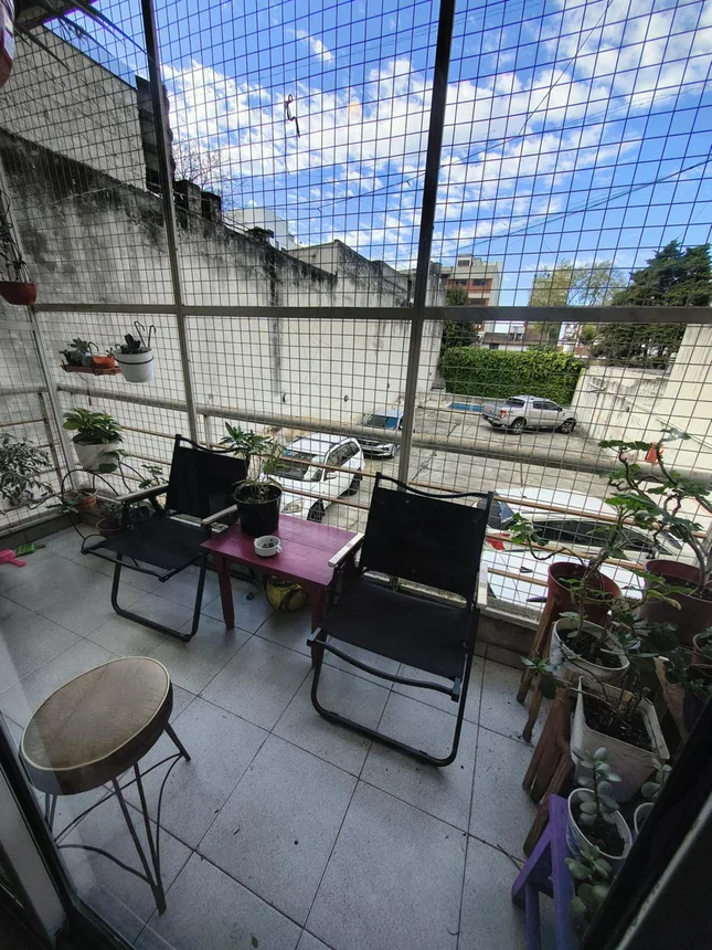 Venta excelente 3 ambientes con patio y balcon sum, foto 3
