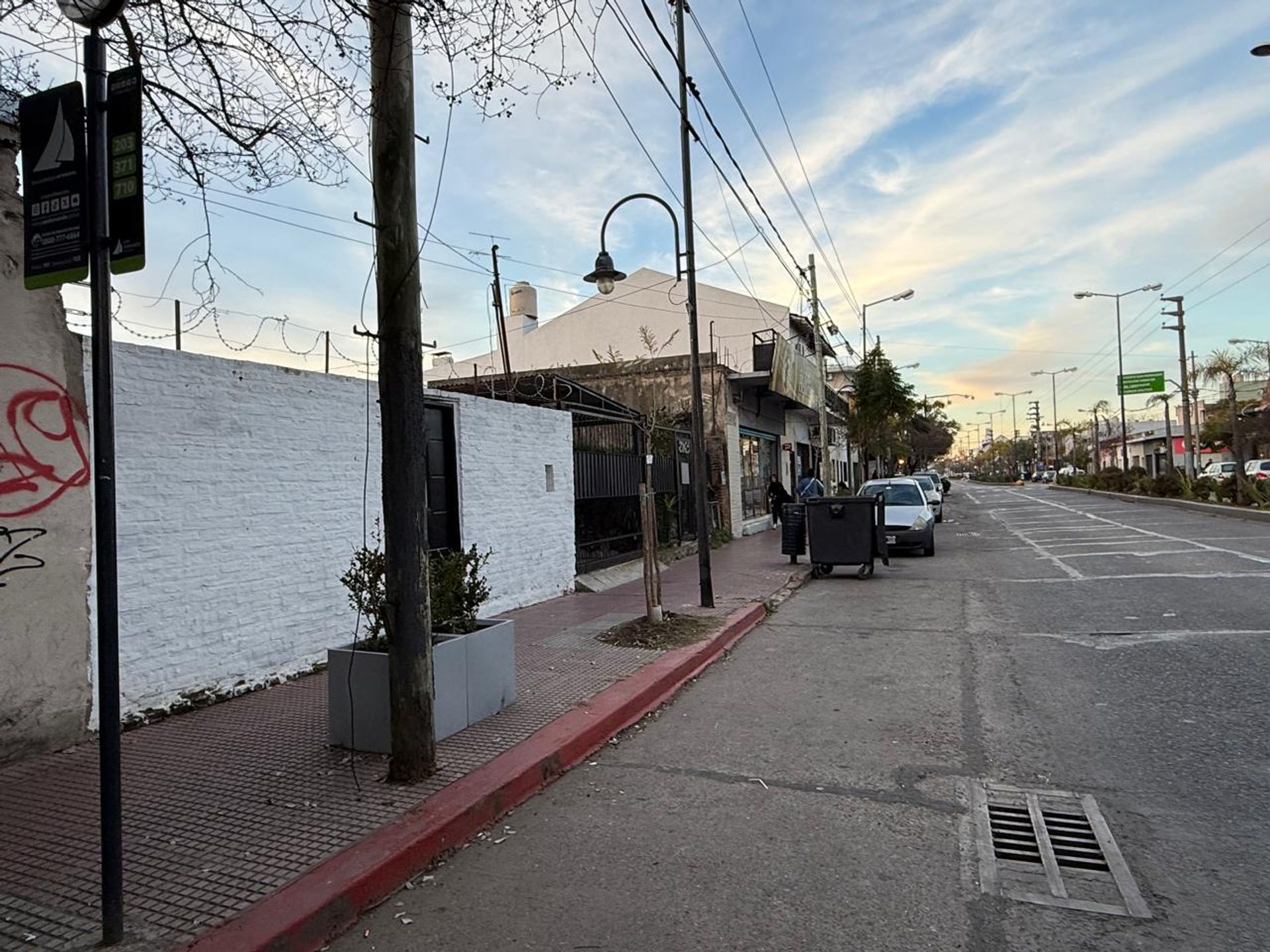 Foto 5 — VENTA TERRENO SOBRE AV. AVELLANEDA– VIRREYES