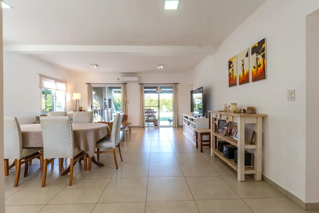 Casa en venta en Pilar, foto 5