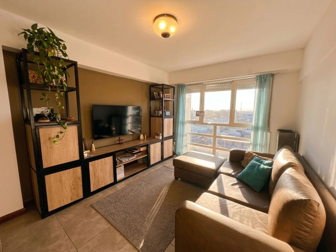 Departamento de 4 ambientes en venta en Mar del Plata, Avenida Independencia 4300