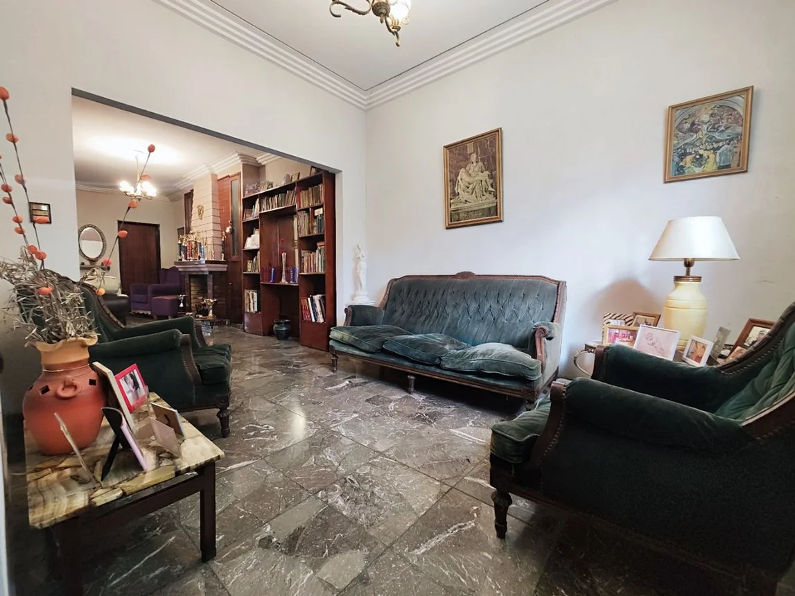 Casa en venta en Haedo, foto 3