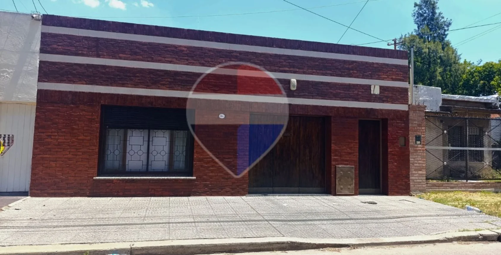 Casa en venta en Bernal Oeste, foto 2