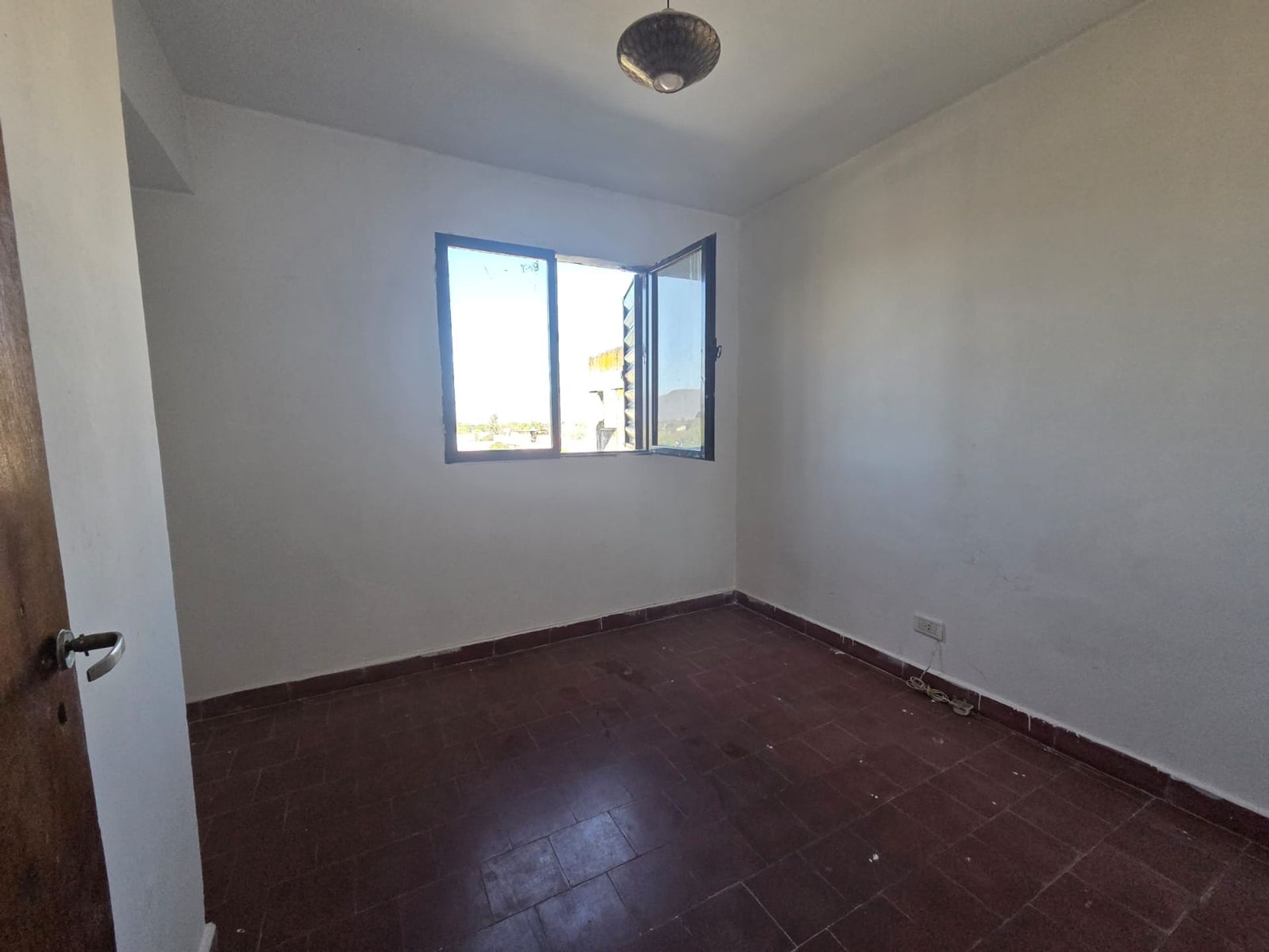VENTA DEPTO 3 DORMITORIOS ZONA SUR APTO CREDITO - foto 6