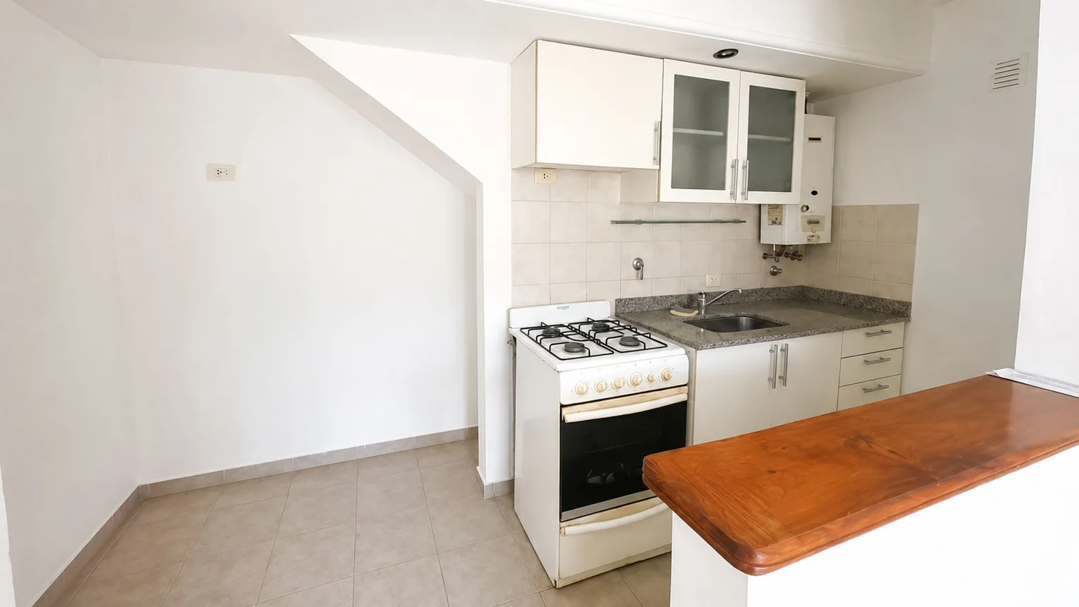 Departamento en alquiler en La Plata, foto 4