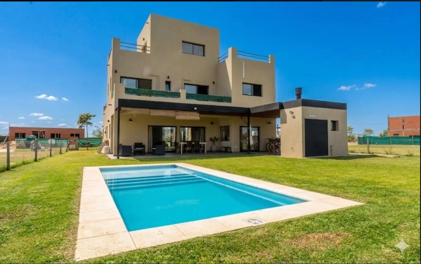 Casa en venta en Belén de Escobar