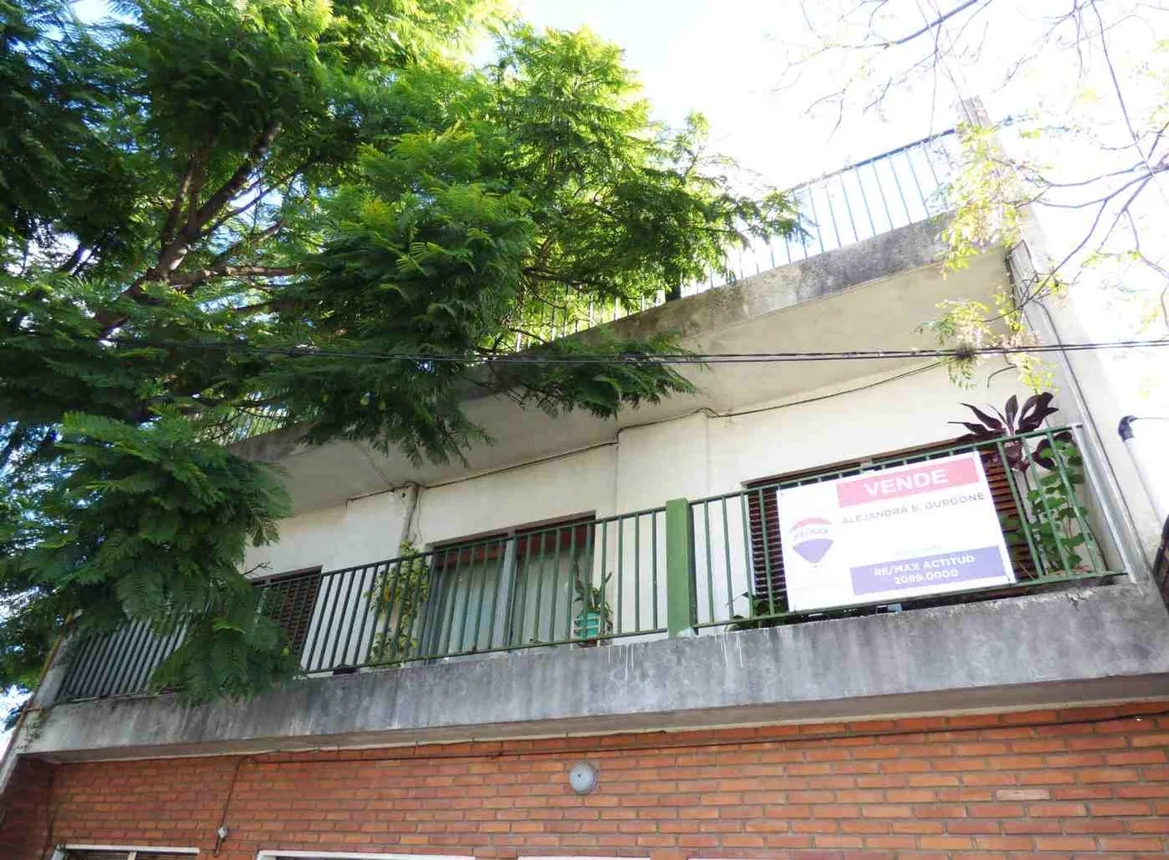 PH de 4 ambientes en venta en Lomas de Zamora, Jose Verdi 700
