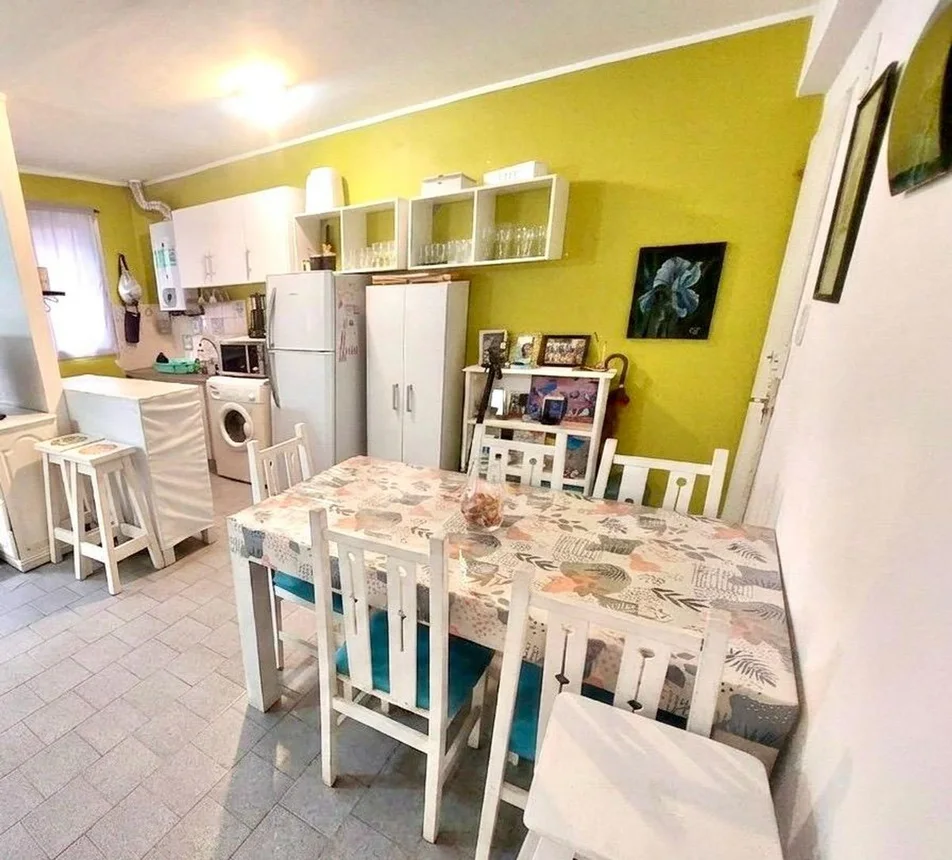 Monoambiente en venta en La Plata, 8 E/ 57 y 58 1200