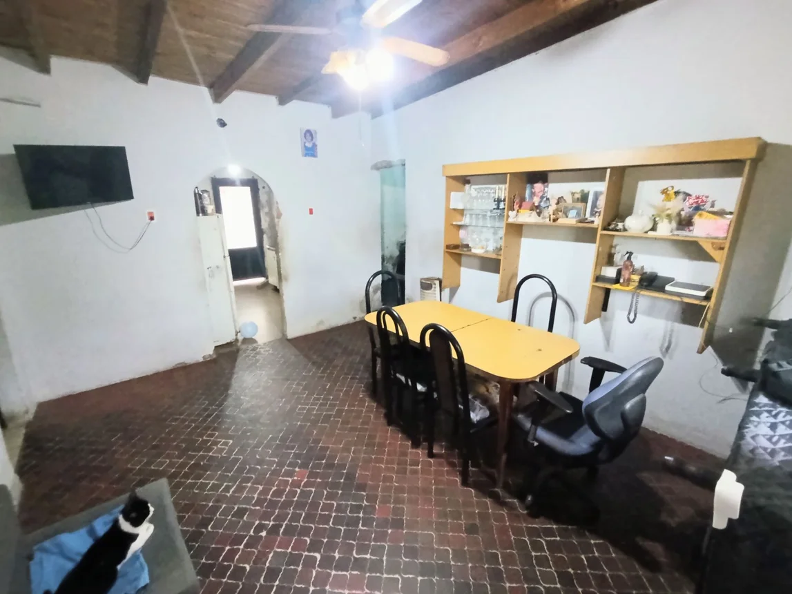 Casa en venta en Burzaco, foto 2