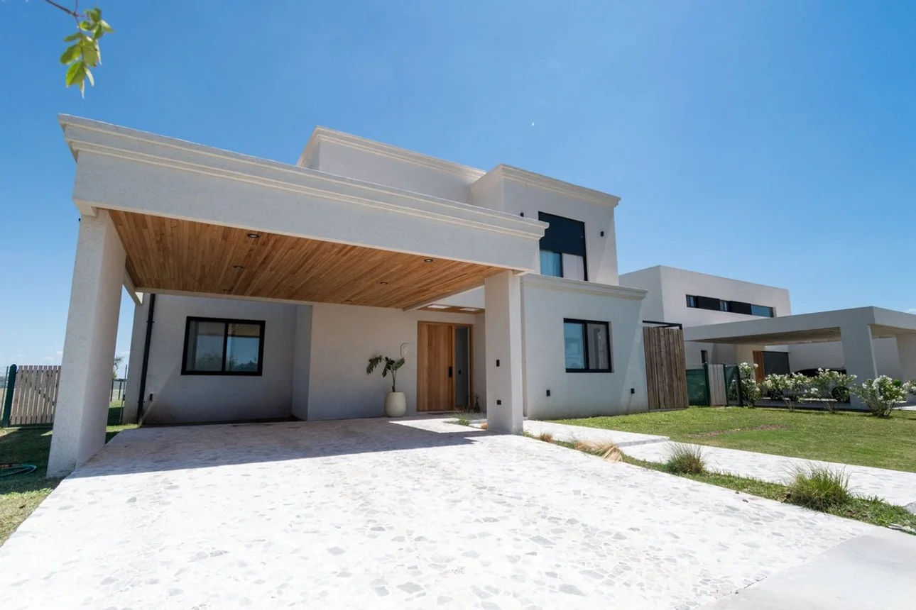 Casa en venta en Funes
