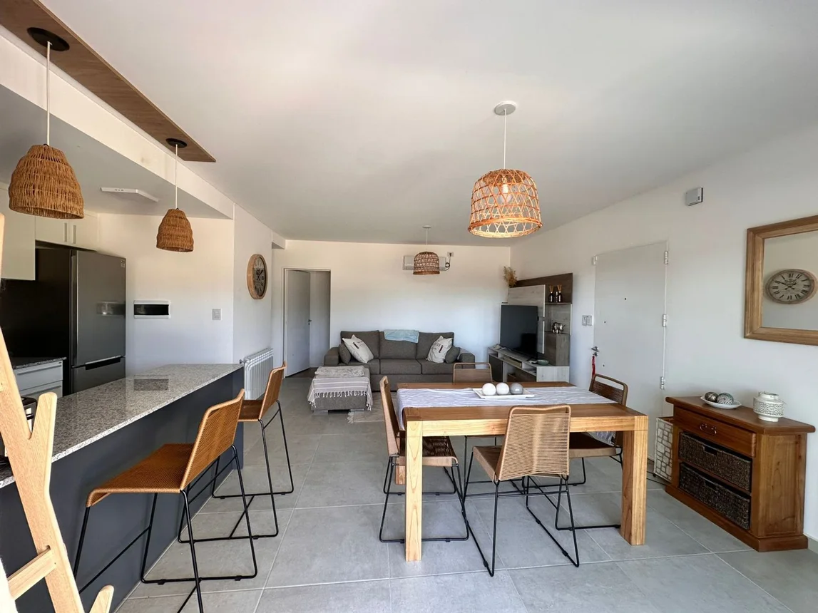Departamento de 3 ambientes en alquiler en Neuquén, Boerr Alferez Eliseo 2900, foto 3