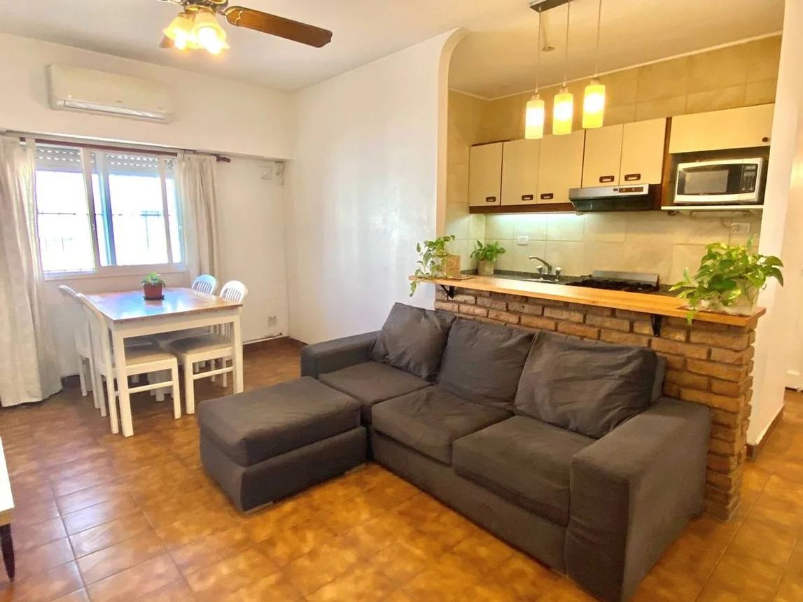 PH de 2 ambientes en venta en Sáenz Peña, Juan Gómez Ansa 2900