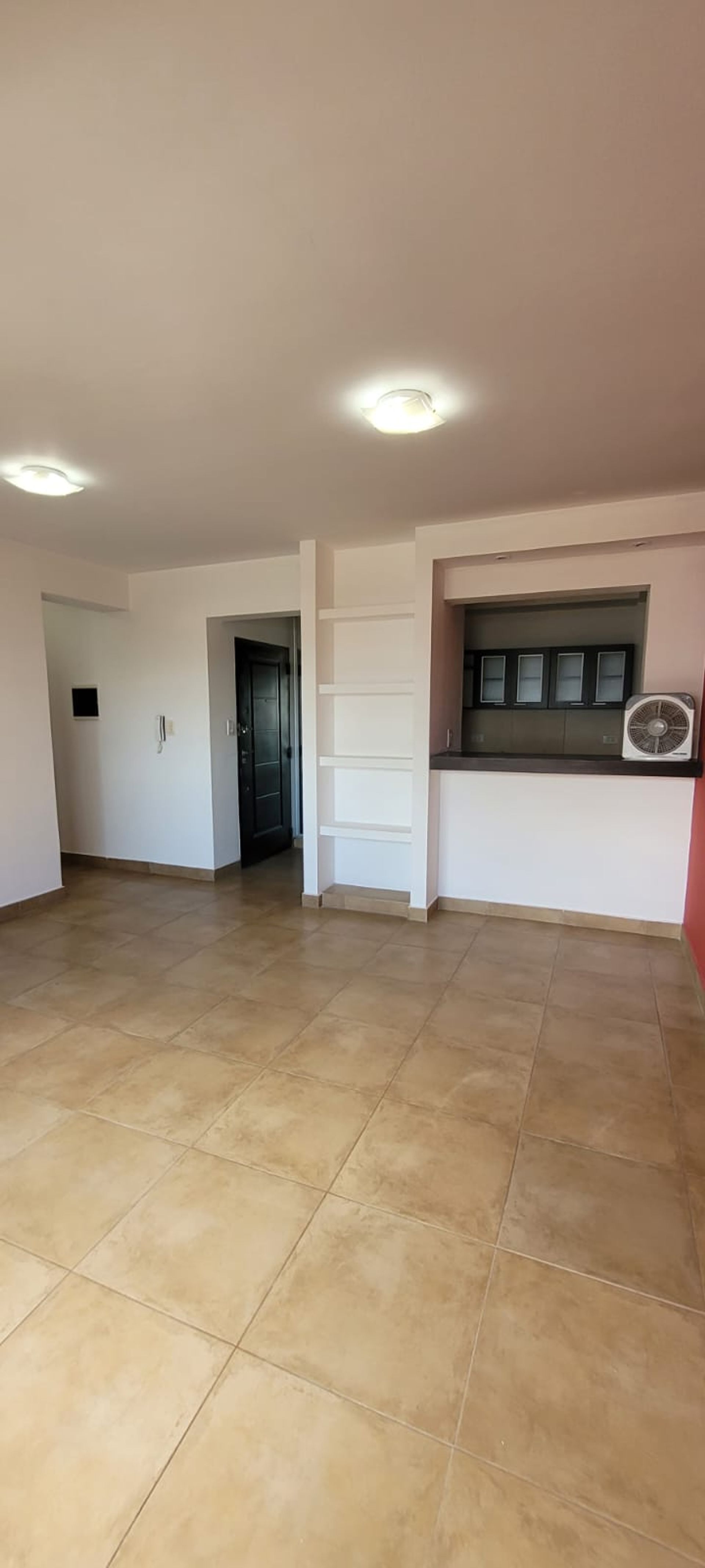DEPARAMENTO AMPLIO EN VENTA ESPAÑA 1700 1 DORM - foto 2